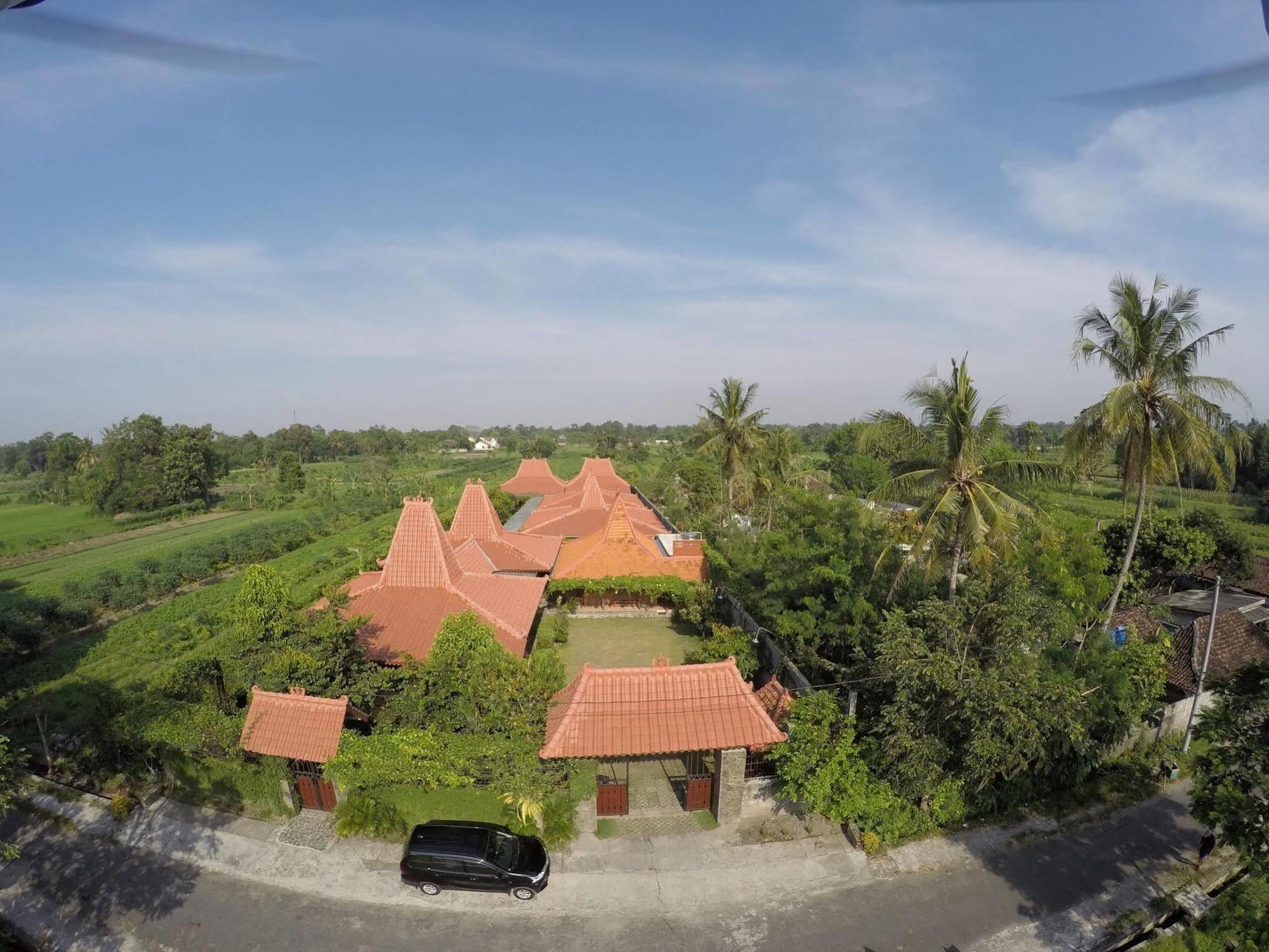 Joglo Ayem Tentrem Prambanan Exterior foto